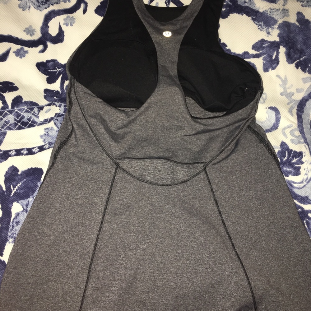 Lululemon High Neck Tank - Picture 6 of 6